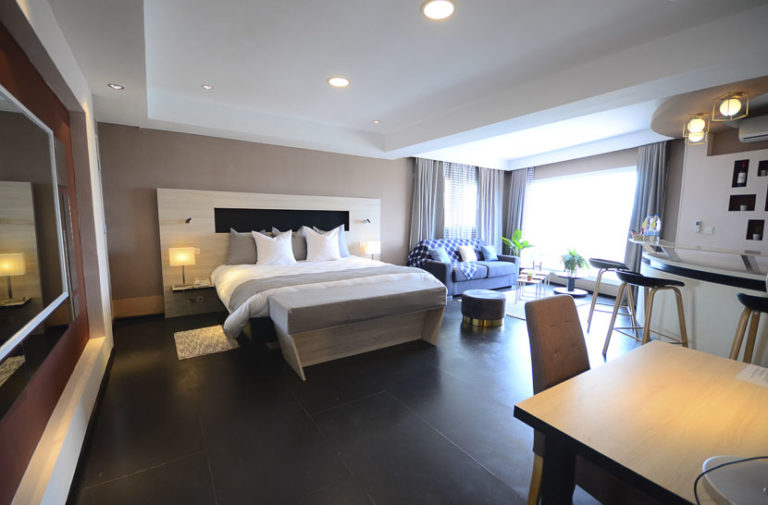 Lire la suite à propos de l’article Hôtel La Villette ***