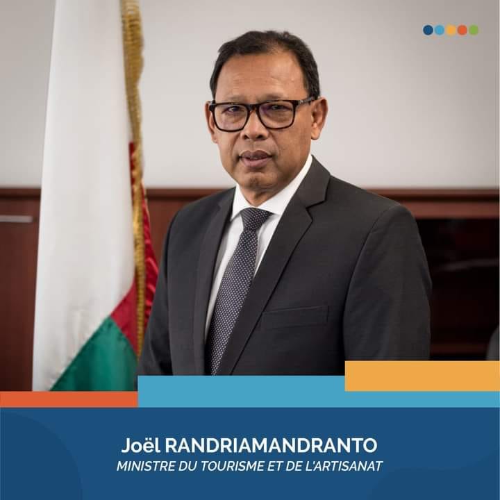 Lire la suite à propos de l’article Monsieur Joël RANDRIAMANDRANTO réélu ministre du Tourisme et de l’Artisanat