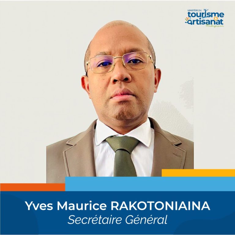 Lire la suite à propos de l’article Félicitations à Messieurs Yves Maurice RAKOTONIAINA, Tsitohaina ANDRIAMANOHERA et Rija RASAMOELINA pour leur nomination au sein du Ministère du Tourisme et de l’Artisanat.